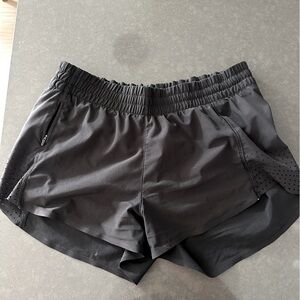 Black Women's Athleta Run Shorts - 3” seam + zipper pocket